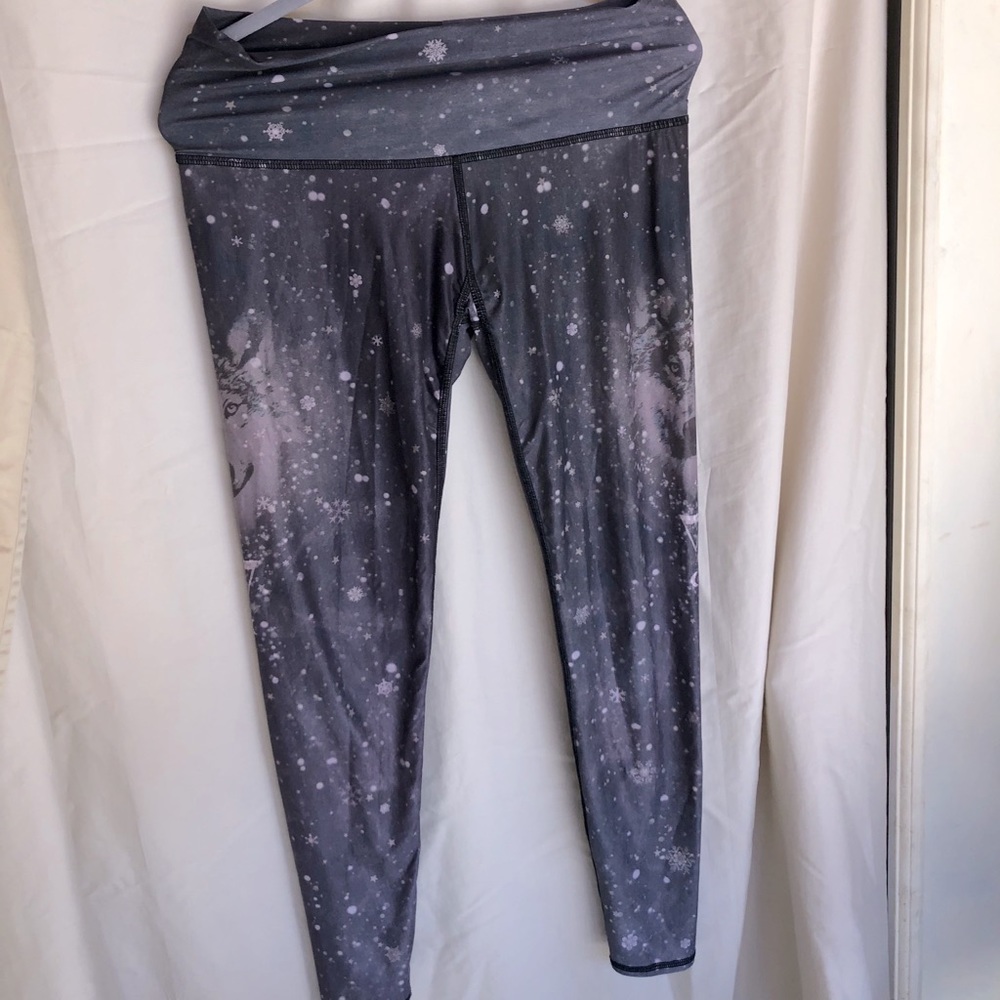 Teeki Wolf Leggings